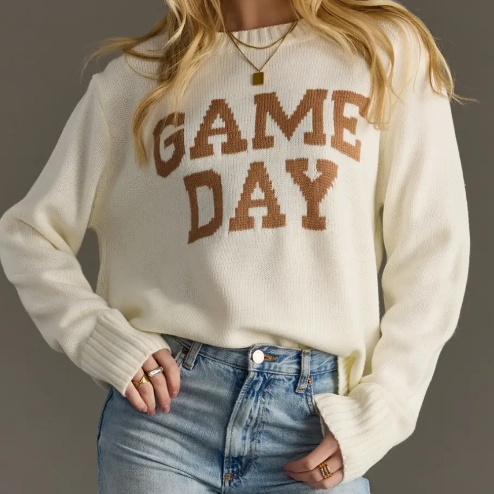New with tags. Game Day sweater. Neutral. Panache